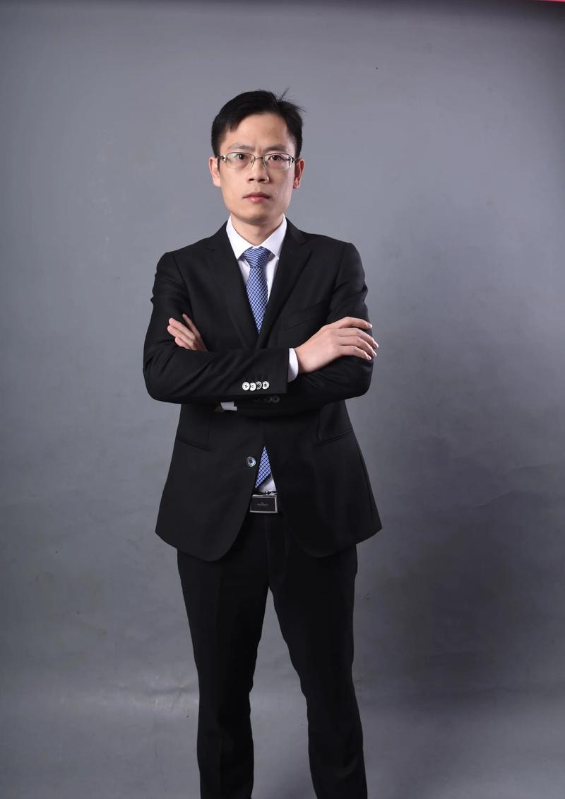 穆好冉创意策略总监